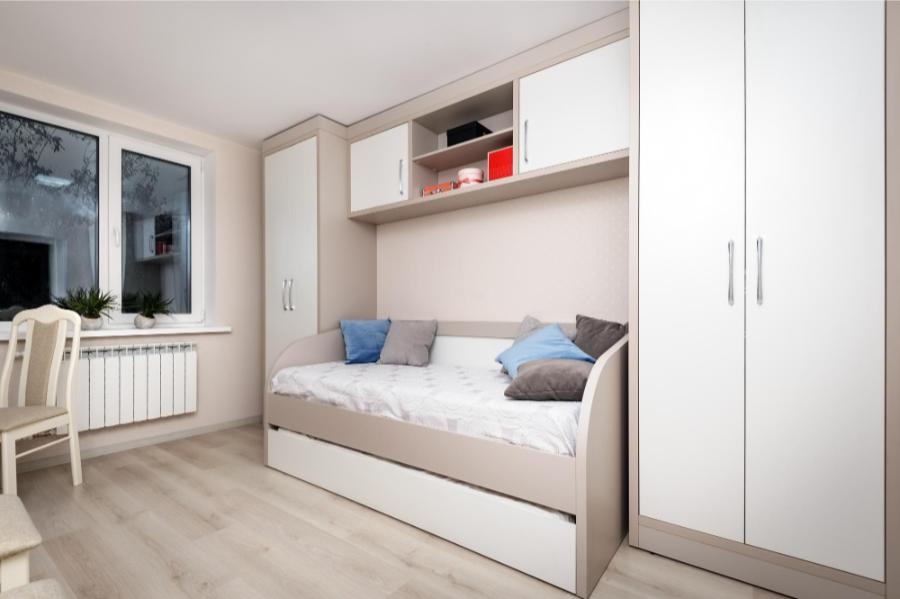 Overbed Fitted Wardrobes